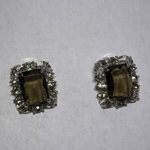 Sarah Coventry Clip-On Earrings Silver Tone Glass Gemstone